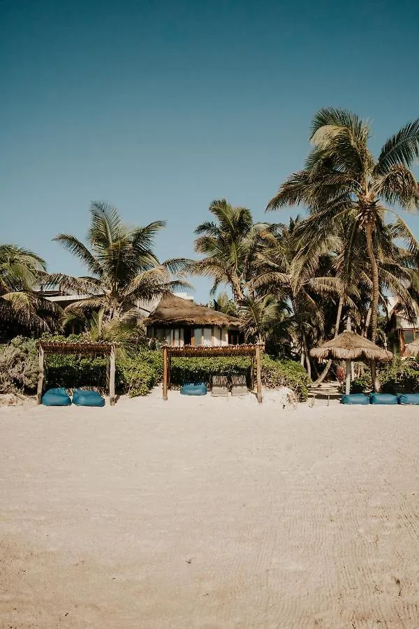 Hotel Mahayana Tulum Beach Homes